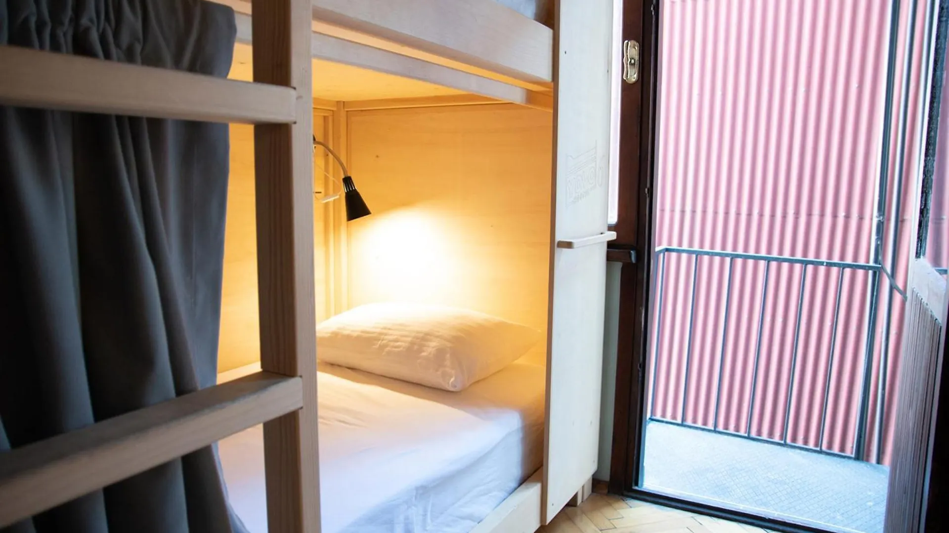 Yolo Hostel Estambul 0*,  Turquía