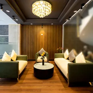 La Airport Tan Binh Hotel Ho Chi Minh City