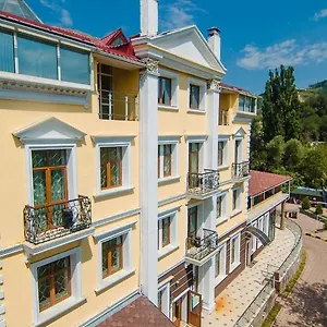 aykun.hotels-of-almaty.com/