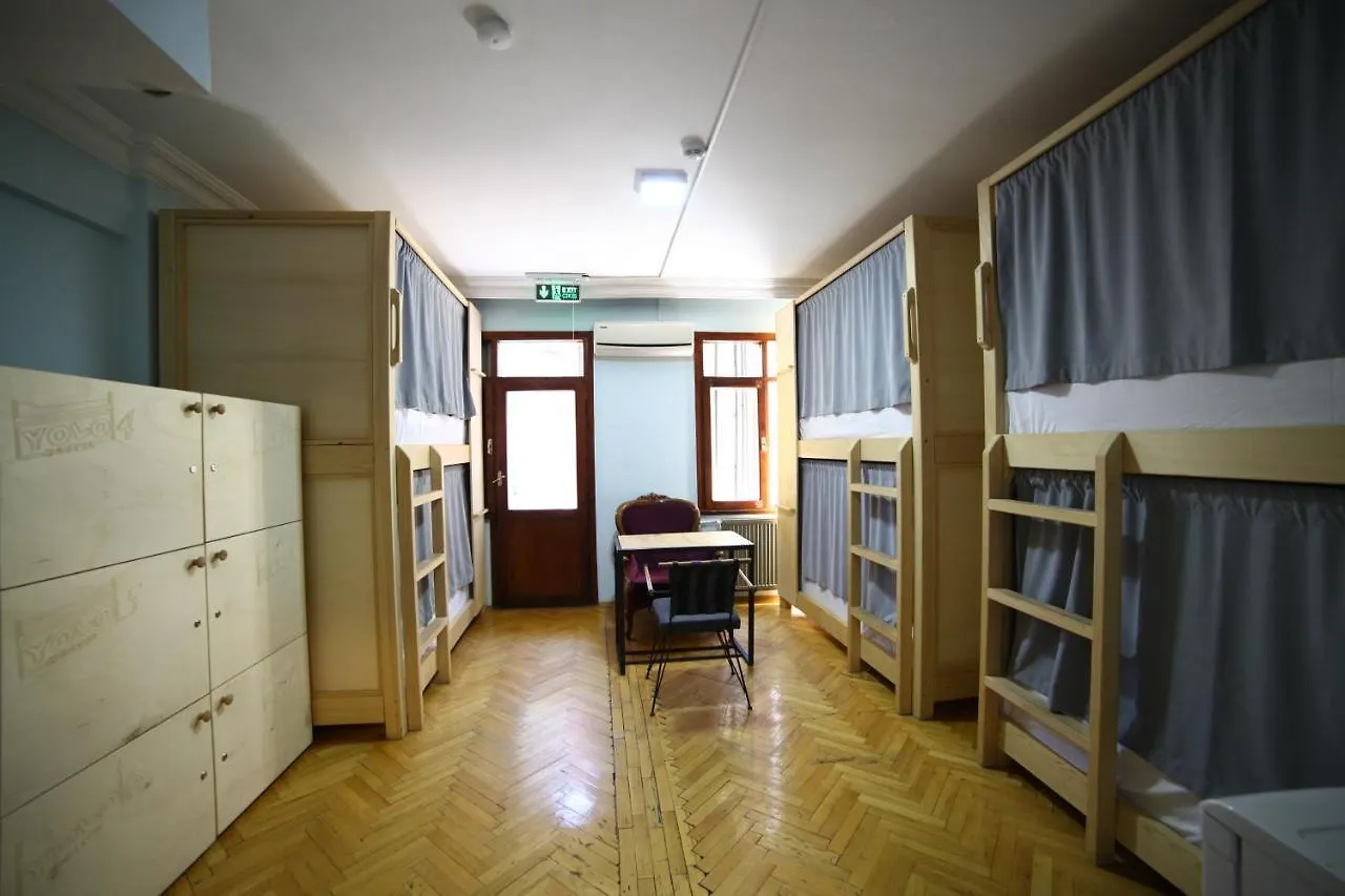 Yolo Hostel Istambul