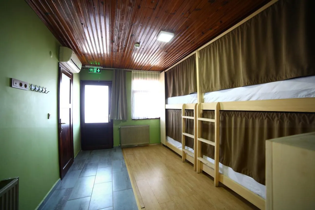 Yolo Hostel Istambul