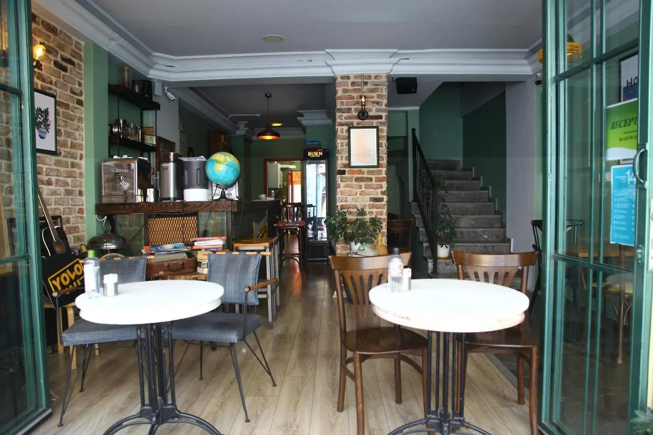 Yolo Hostel Istanbul
