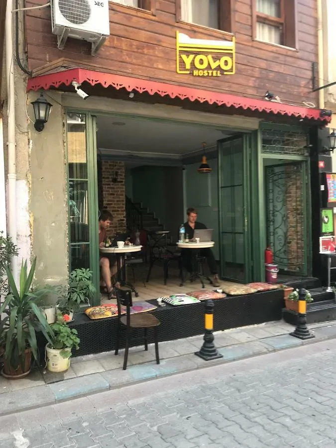Yolo Hostel Istanbul