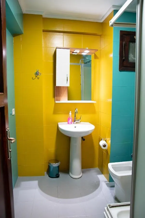 Yolo Hostel Istanbul
